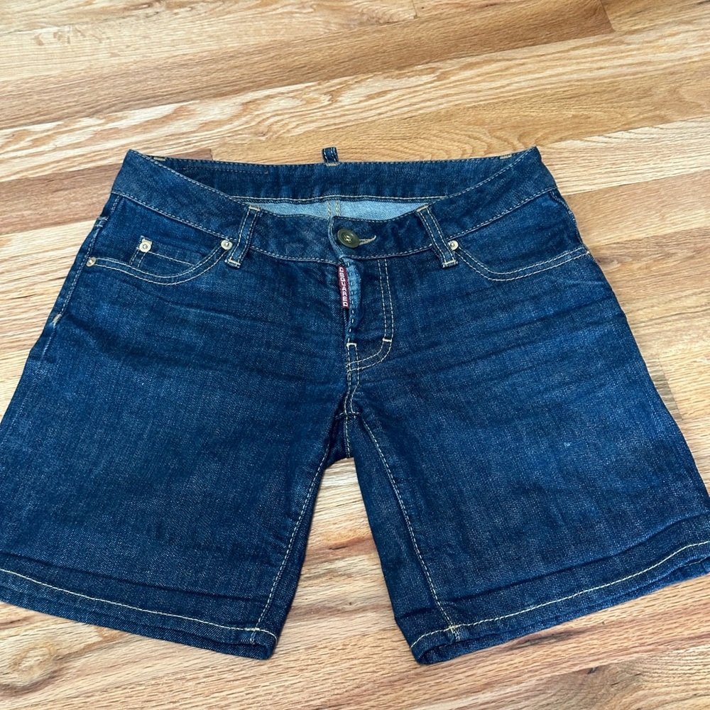 DSquared2 Women's Blue Jean Shorts size 38 Made in Italy - Picture 2 of 9